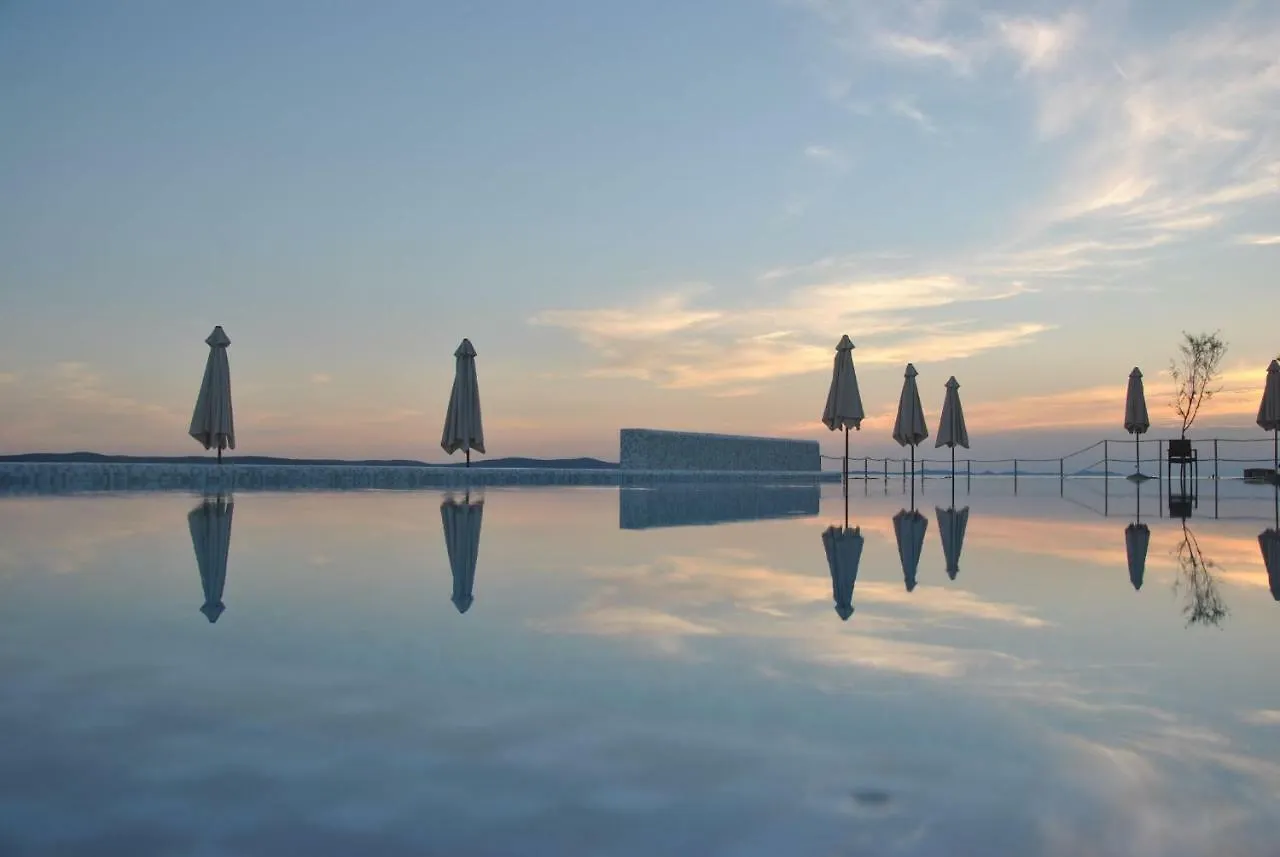 Sunset Apartment Petrcane Croatia