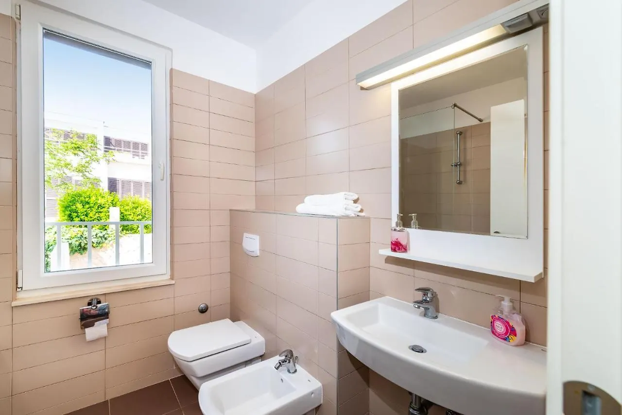 Sunset Apartment Petrcane
